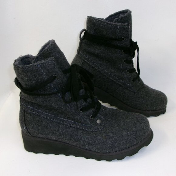 Bearpaw‎ Krista Gray Wool Wedge Bootie Women's Size 9 - Picture 1 of 6